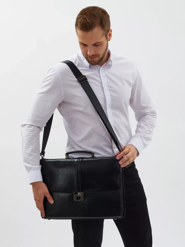 Деловой мужской кожаный портфель для документов и ноутбука с кодовым замком Paul Rayner 1-9504-1