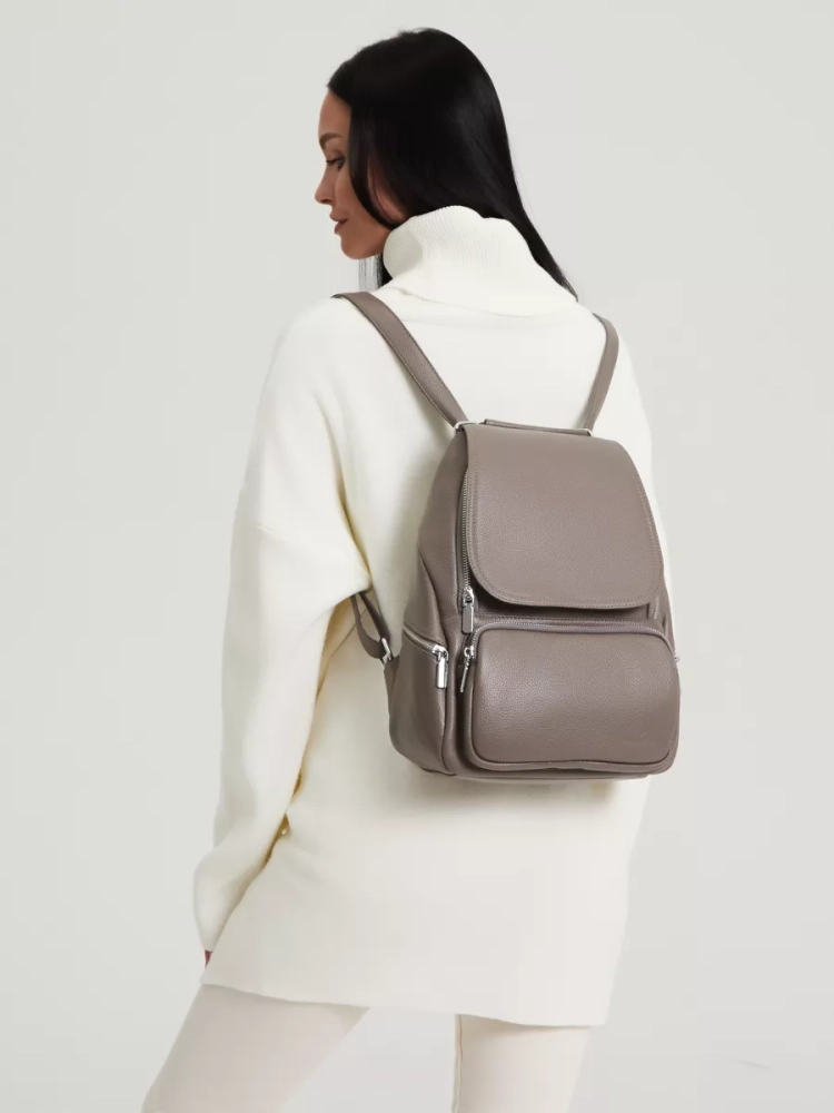 Женский кожаный городской рюкзак PR серый 1029